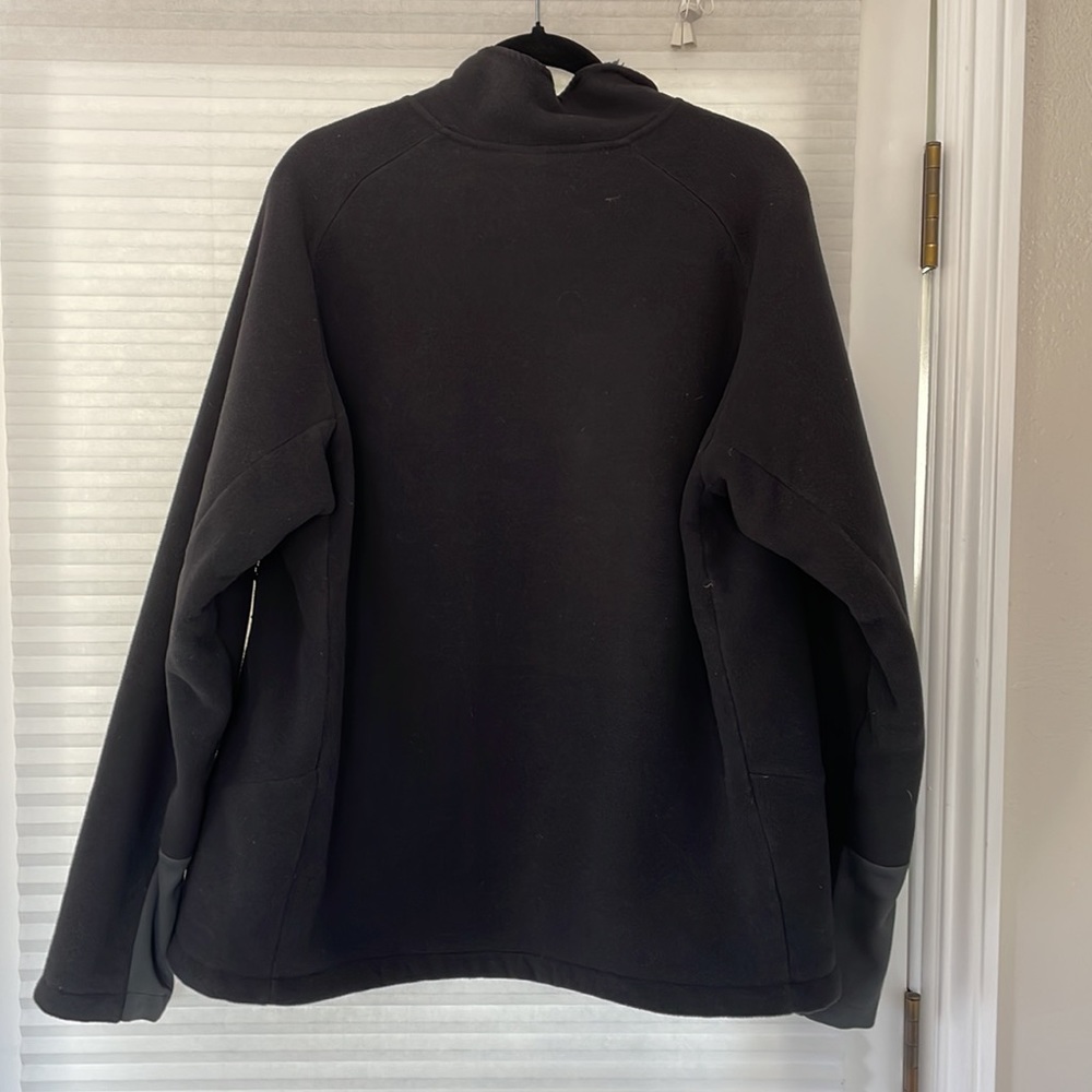 Northface Jacket - Picture 9 of 9